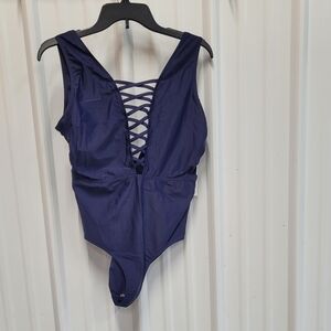 Nwt Nicole Miller Studio Criss-cross One Peice Size 8